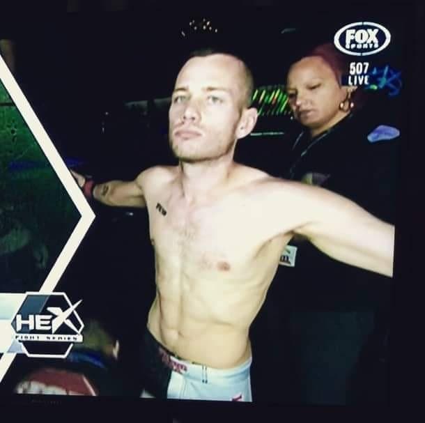 Wayne Cummins fighting in the cage — HEX Fight Series, live on Fox Sports